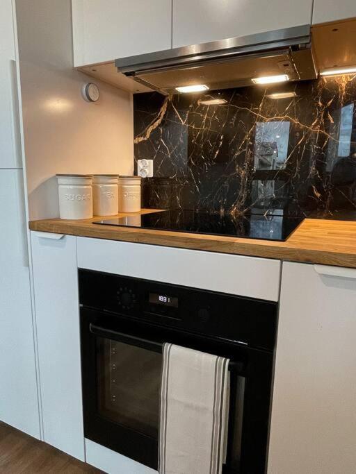 New One Bedroom With Balcony Apartment Krakow